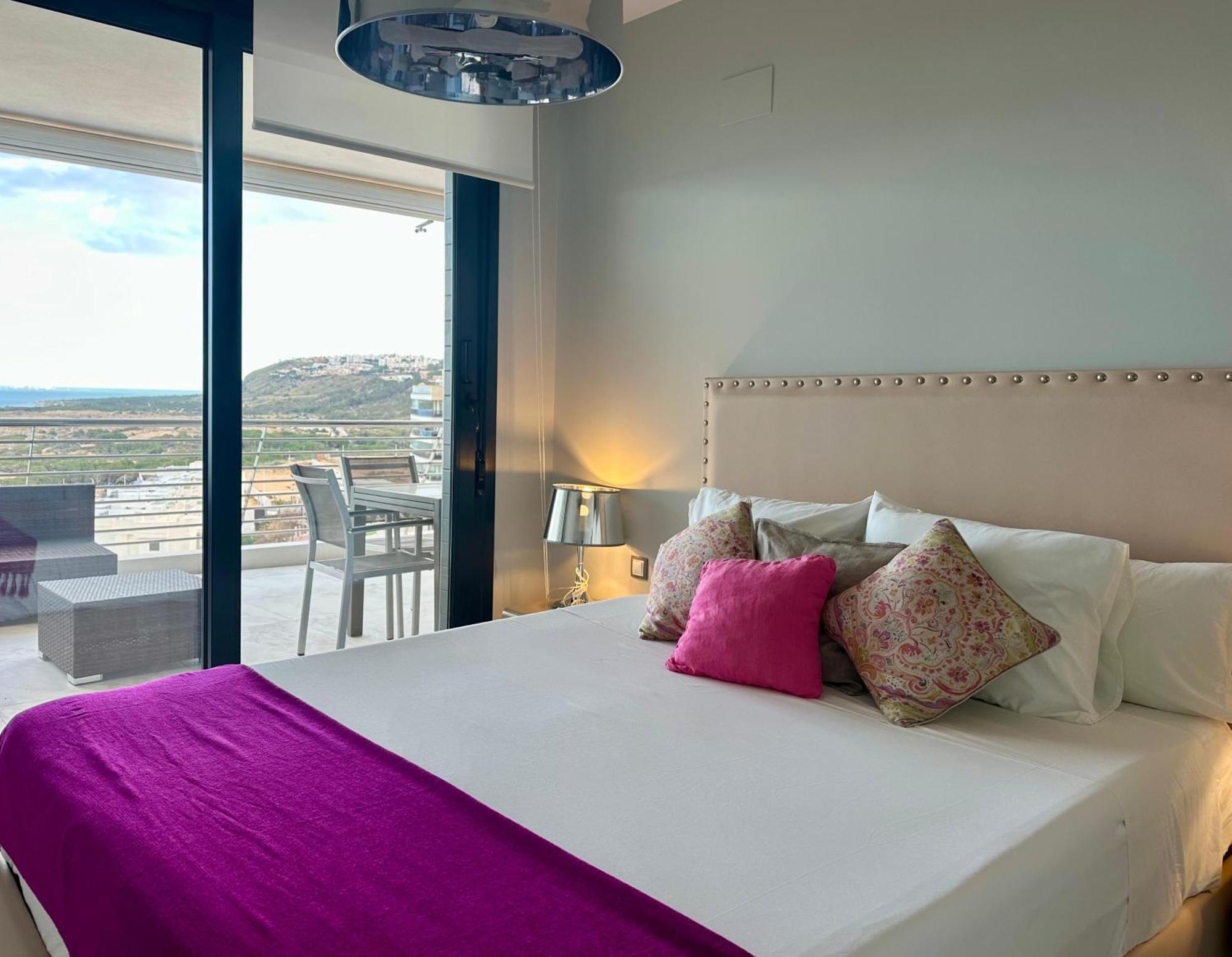 Infinity View Apartments By Nras Arenales del Sol Room photo